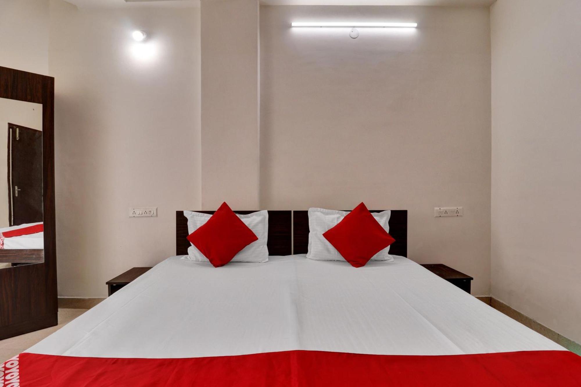 Hotel Millennium Comfort Bangalore Eksteriør bilde
